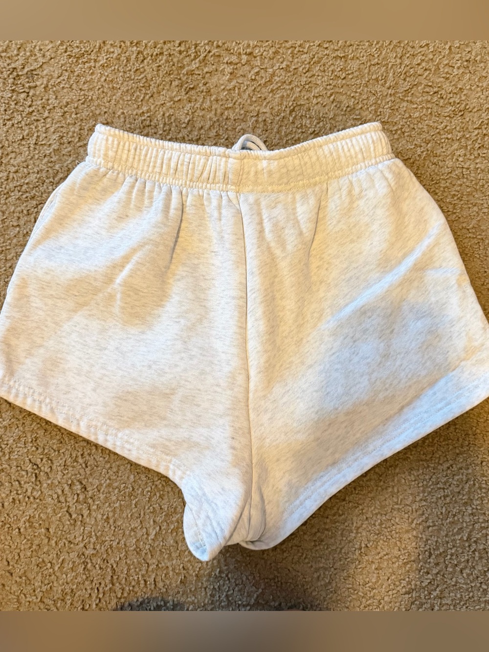 WHITE FOX SHORTS - Picture 3 of 3